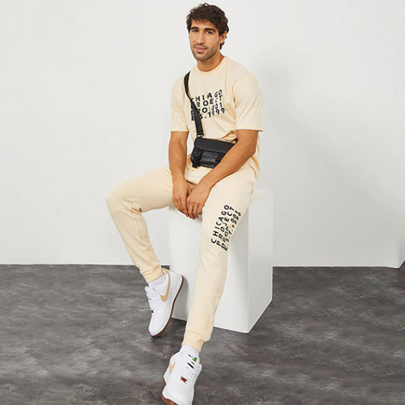 https://fazhionshore.com/products/men-cream-colored-solid-slim-fit-cotton-joggers