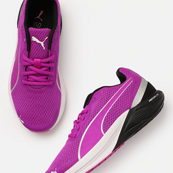 https://fazhionshore.com/products/women-magenta-feline-profoam-running-shoes