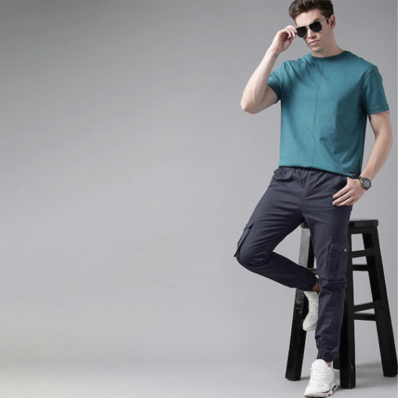 https://fazhionshore.com/products/men-navy-blue-solid-mid-rise-woven-pure-cotten-cargo-trousers