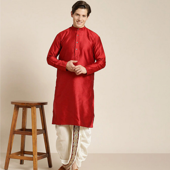 https://fazhionshore.com/products/mens-cream-coloured-pure-cotton-double-layer-dhoti-gold-zari-border