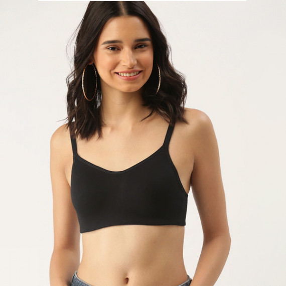 https://fazhionshore.com/products/black-solid-non-wired-lightly-padded-t-shirt-bra-db-cam-pad-01a