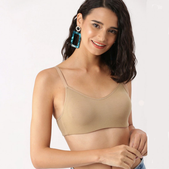 https://fazhionshore.com/products/beige-solid-non-wired-lightly-padded-everyday-bra-db-cam-pad-01d