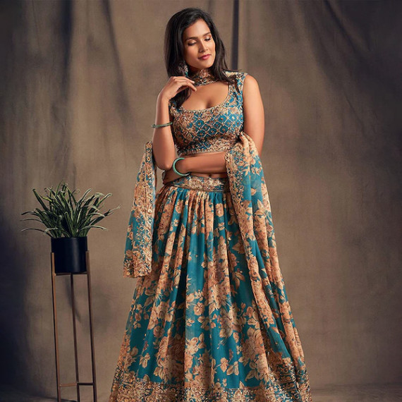 https://fazhionshore.com/products/blue-beige-printed-semi-stitched-lehenga-unstitched-blouse-with-dupatta